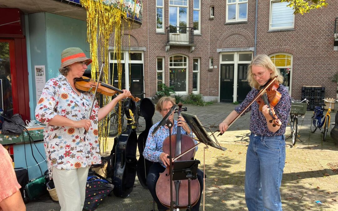Hier is Muziek! 8 september op het Steve Bikoplein
